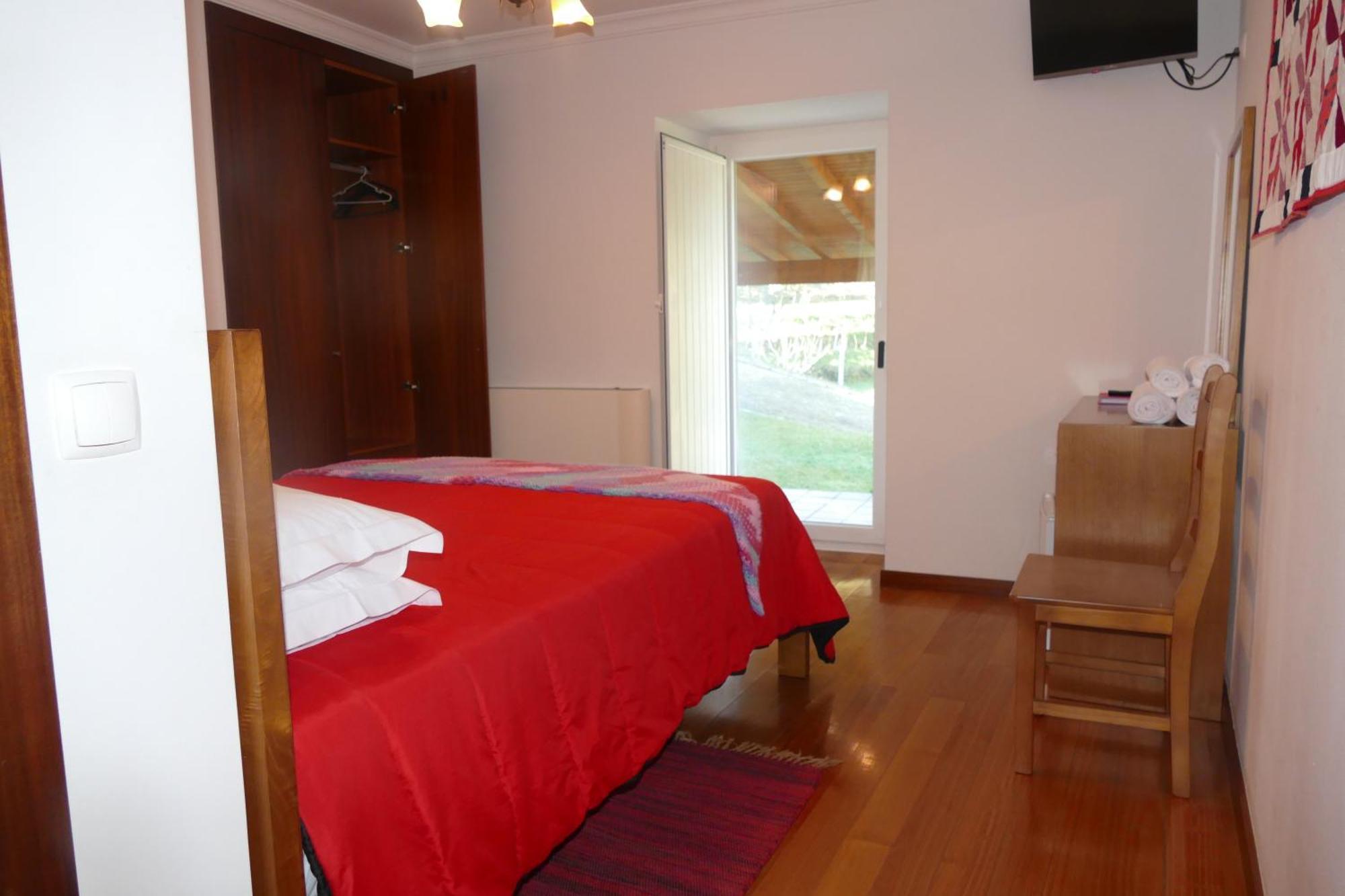 Casa Nos Penedos Guest House Arcos de Valdevez Bagian luar foto